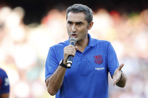 FC Barcelona coach Ernesto Valverde during the Trofeu Joan Gamper match between FC Barcelona and Arsenal FC at the Camp Nou stadium on August 04, 2019 in Barcelona, Spain(Photo by VI Images via Getty Images)