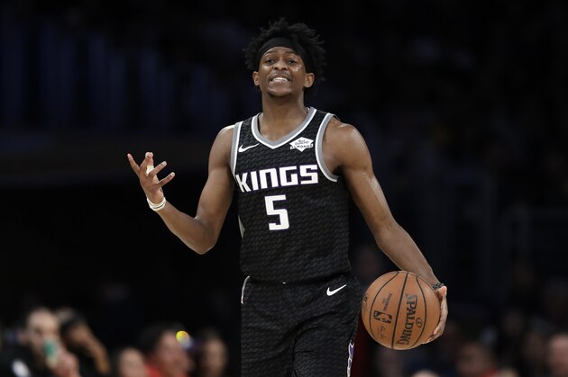 Sacramento Kings' De'Aaron Fox during an NBA basketball game Sunday, March 24, 2019, in Los Angeles. (AP Photo/Marcio Jose Sanchez)