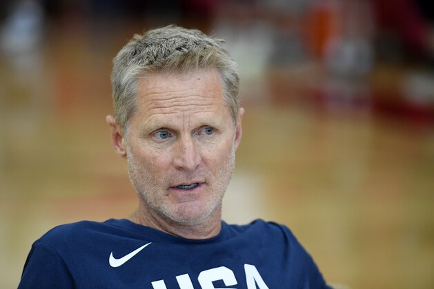 LAS VEGAS, NEVADA - AUGUST 05:  Assistant coach Steve Kerr of the 2019 USA Men's National Team is interviewed during a practice session at the 2019 USA Basketball Men's National Team World Cup minicamp at the Mendenhall Center at UNLV on August 5, 2019 in Las Vegas, Nevada.  (Photo by Ethan Miller/Getty Images)