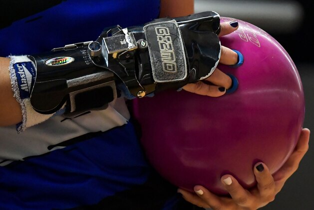 Salvadorean Sandra Quintanilla hold the ball during a warm up at the  Lima 2019 Pan-American Games women's Doubles match against the US in Lima, Peru, on July 25, 2019. (Photo by Luis ACOSTA / AFP)        (Photo credit should read LUIS ACOSTA/AFP/Getty Images)