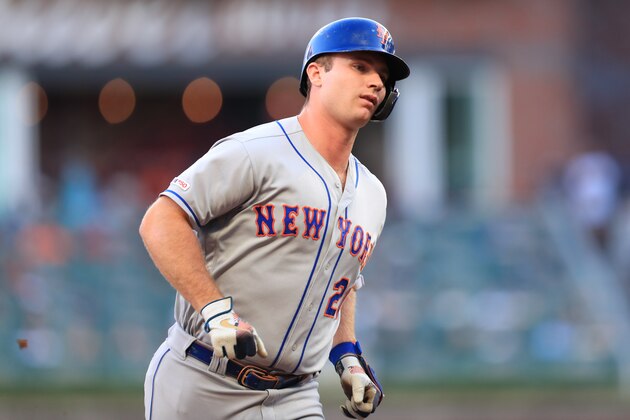 ATLANTA, GA - AUGUST 15: Pete Alonso #20 of the New York Mets rounds third after hitting a three run home run in the first inning during the game against the Atlanta Braves at SunTrust Park on August 15, 2019 in Atlanta, Georgia. (Photo by Carmen Mandato/Getty Images)