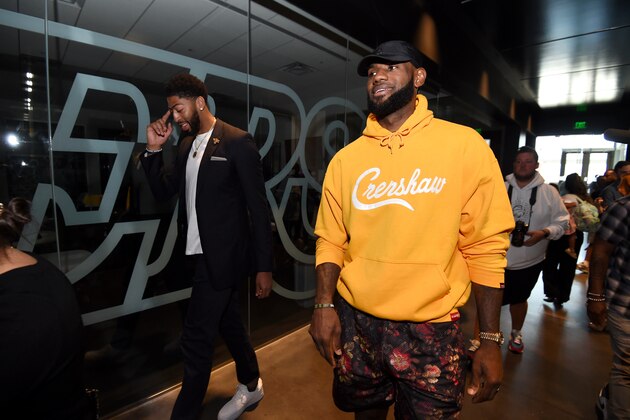 EL SEGUNDO, CA - JULY 13 : Lebron James #23 and Anthony Davis #3 of the Los Angeles Lakers after a press conference on July 13, 2019 at the UCLA Health Training Center in El Segundo, California. NOTE TO USER: User expressly acknowledges and agrees that, by downloading and/or using this photograph, user is consenting to the terms and conditions of the Getty Images License Agreement. Mandatory Copyright Notice: Copyright 2019 NBAE (Photo by Adam Pantozzi/NBAE via Getty Images) EL SEGUNDO, CA - JULY 13 : Lebron James #23 and Anthony Davis #3 of the Los Angeles Lakers after a press conference on July 13, 2019 at the UCLA Health Training Center in El Segundo, California. NOTE TO USER: User expressly acknowledges and agrees that, by downloading and/or using this photograph, user is consenting to the terms and conditions of the Getty Images License Agreement. Mandatory Copyright Notice: Copyright 2019 NBAE (Photo by Adam Pantozzi/NBAE via Getty Images)