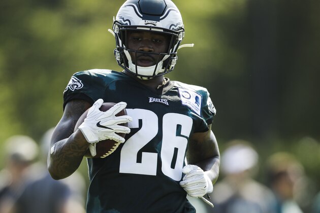 Philadelphia Eagles running back Miles Sanders runs with the ball during practice at the NFL football team's training camp in Philadelphia, Friday, July 26, 2019. (AP Photo/Matt Rourke)