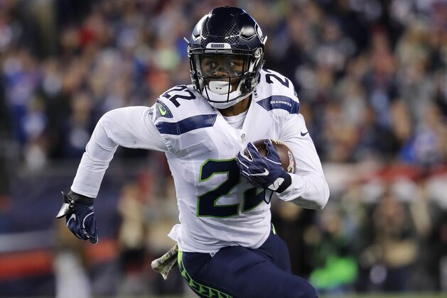 Seattle Seahawks running back C.J. Prosise runs against the New England Patriots during an NFL football game at Gillette Stadium in Foxborough, Mass. Sunday, Nov. 13, 2016. (Winslow Townson/AP Images for Panini)