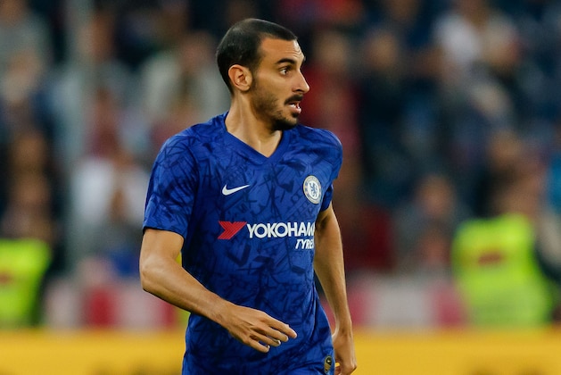 SALZBURG, AUSTRIA - JULY 31: Davide Zappacosta of FC Chelsea controls the ball during the pre-season friendly match between RB Salzburg and FC Chelsea at Red Bull Arena on July 31, 2019 in Salzburg, Austria. (Photo by TF-Images/Getty Images)