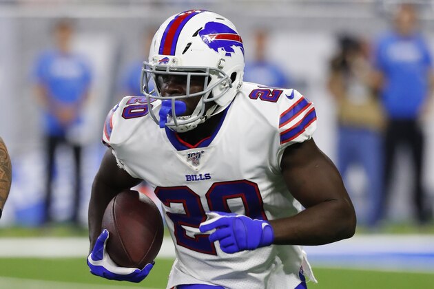 Buffalo Bills running back Frank Gore (20) runs the ball in the first half of an NFL preseason football game against the Detroit Lions in Detroit, Friday, Aug. 23, 2019. (AP Photo/Rick Osentoski)