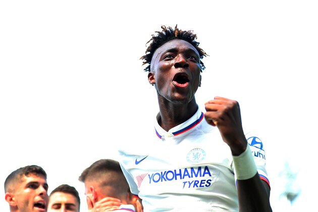 NORWICH, ENGLAND - AUGUST 24: Tammy Abraham of Chelsea  celebrates after his team's second goal during the Premier League match between Norwich City and Chelsea FC at Carrow Road on August 24, 2019 in Norwich, United Kingdom. (Photo by Catherine Ivill/Getty Images)