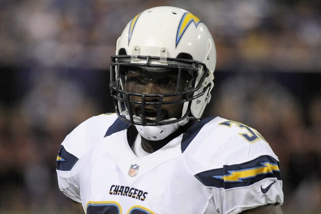 MINNEAPOLIS, MN - AUGUST 24: Le'Ron McClain #33 of the San Diego Chargers looks on before the game against the Minnesota Vikings on August 24, 2012 at Mall of America Field at the Hubert H. Humphrey Metrodome in Minneapolis, Minnesota. (Photo by Hannah Foslien/Getty Images)