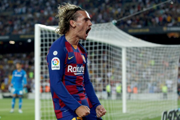 BARCELONA, SPAIN - AUGUST 25: Griezmann of FC Barcelona celebrate goal during the La Liga Santander  match between FC Barcelona v Real Betis Sevilla at the Camp Nou on August 25, 2019 in Barcelona Spain (Photo by David S. Bustamante/Soccrates/Getty Images)