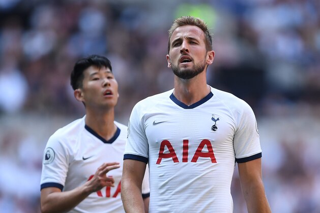 LONDON, ENGLAND - AUGUST 25: Harry Kane of Tottenham Hotspur looks dejected during the Premier League match between Tottenham Hotspur and Newcastle United at Tottenham Hotspur Stadium on August 25, 2019 in London, United Kingdom. (Photo by Harriet Lander/Copa/Getty Images)