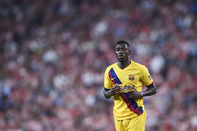 BILBAO, SPAIN - AUGUST 16: Ousmane Dembele of FC Barcelona looks on during the Liga match between Athletic Club and FC Barcelona at San Mames Stadium on August 16, 2019 in Bilbao, Spain. (Photo by Juan Manuel Serrano Arce/Getty Images)