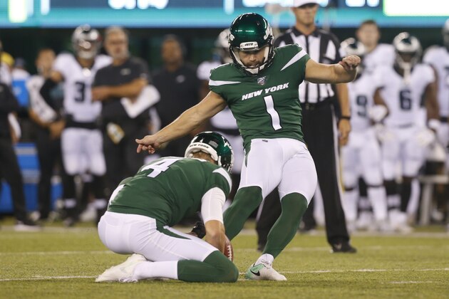 New York Jets' Taylor Bertolet (1) kicks a field goal during the second half of a preseason NFL football game against the Philadelphia Eagles Thursday, Aug. 29, 2019, in East Rutherford, N.J. (AP Photo/Jim McIsaac)