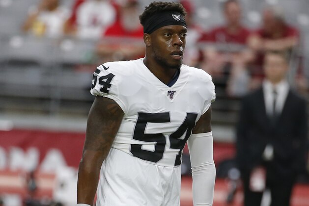 Oakland Raiders inside linebacker Brandon Marshall (54) during an an NFL preseason football game against the Arizona Cardinals, Thursday, Aug. 15, 2019, in Glendale, Ariz. The Raiders won 33-26. (AP Photo/Rick Scuteri)