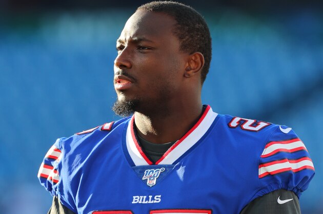 ORCHARD PARK, NY - AUGUST 29:  LeSean McCoy #25 of the Buffalo Bills on the field before a preseason game against the Minnesota Vikings at New Era Field on August 29, 2019 in Orchard Park, New York.  Buffalo beats Minnesota 27 to 23.  (Photo by Timothy T Ludwig/Getty Images)