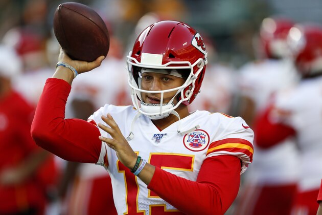 Kansas City Chiefs' Patrick Mahomes warms up before a preseason NFL football game against the Green Bay Packers Thursday, Aug. 29, 2019, in Green Bay, Wis. (AP Photo/Matt Ludtke)