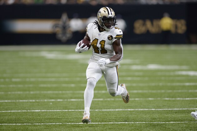 New Orleans Saints running back Alvin Kamara (41) carries in the first half of an NFL football game against the Philadelphia Eagles in New Orleans, Sunday, Nov. 18, 2018. (AP Photo/Bill Feig)