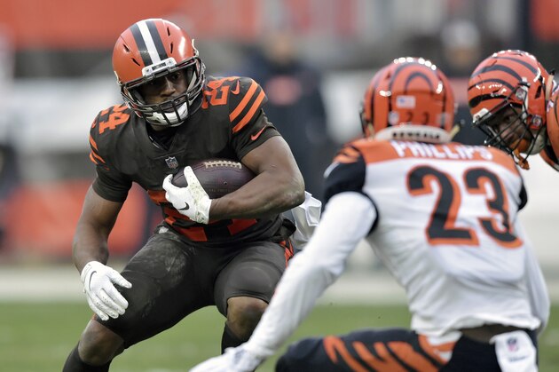 Cleveland Browns running back Nick Chubb (24) rushes during the second half of an NFL football game against the Cincinnati Bengals, Sunday, Dec. 23, 2018, in Cleveland. (AP Photo/David Richard) Cleveland Browns running back Nick Chubb (24) rushes during the second half of an NFL football game against the Cincinnati Bengals, Sunday, Dec. 23, 2018, in Cleveland. (AP Photo/David Richard)