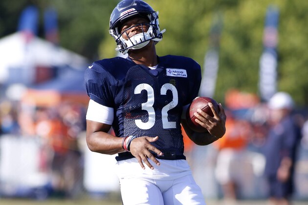 BOURBONNAIS, ILLINOIS - AUGUST 05: David Montgomery #32 of the Chicago Bears in action during the Bears training camp at Olivet Nazarene University on August 05, 2019 in Bourbonnais, Illinois. (Photo by Justin Casterline/Getty Images)