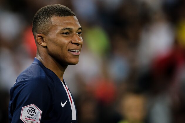 PARIS, FRANCE - AUGUST 25: Kylian Mbappe of Paris Saint Germain during the French League 1  match between Paris Saint Germain v Toulouse at the Parc des Princes on August 25, 2019 in Paris France (Photo by Erwin Spek/Soccrates/Getty Images)