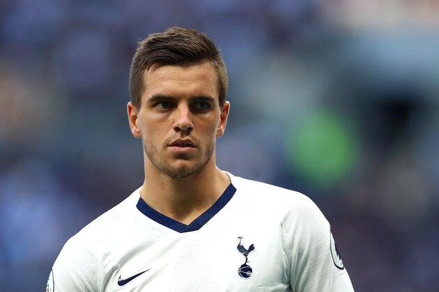 LONDON, ENGLAND - AUGUST 25: Giovani Lo Celso of Tottenham Hotspur during the Premier League match between Tottenham Hotspur and Newcastle United at Tottenham Hotspur Stadium on August 25, 2019 in London, United Kingdom. (Photo by Chloe Knott - Danehouse/Getty Images)