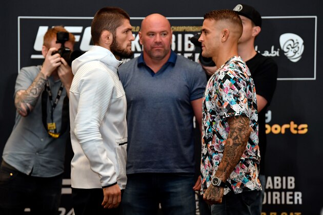 ABU DHABI, UNITED ARAB EMIRATES - SEPTEMBER 05:  (L-R) Khabib Nurmagomedov of Russia and Dustin Poirier face off during the UFC 242 Ultimate Media Day at the Yas Hotel on September 5, 2019 in Abu Dhabi, United Arab Emirates. (Photo by Jeff Bottari/Zuffa LLC/Zuffa LLC via Getty Images)