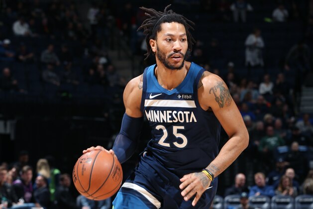 MINNEAPOLIS, MN - MARCH 10: Derrick Rose #25 of the Minnesota Timberwolves handles the ball against the New York Knicks on March 10, 2019 at Target Center in Minneapolis, Minnesota. NOTE TO USER: User expressly acknowledges and agrees that, by downloading and/or using this photograph, user is consenting to the terms and conditions of the Getty Images License Agreement. Mandatory Copyright Notice: Copyright 2019 NBAE (Photo by David Sherman/NBAE via Getty Images)