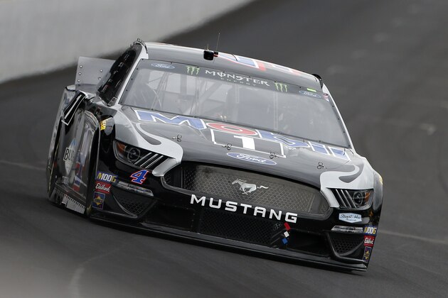 INDIANAPOLIS, INDIANA - SEPTEMBER 08: Kevin Harvick, driver of the #4 Mobil 1 Ford, races during the Monster Energy NASCAR Cup Series Big Machine Vodka 400 at the Brickyard at Indianapolis Motor Speedway on September 08, 2019 in Indianapolis, Indiana. (Photo by Brian Lawdermilk/Getty Images)