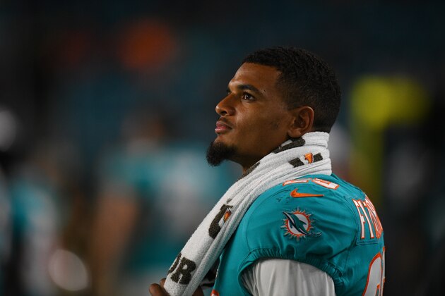 MIAMI, FL - AUGUST 22: Minkah Fitzpatrick #29 of the Miami Dolphins looks on during the preseason game against the Jacksonville Jaguars at Hard Rock Stadium on August 22, 2019 in Miami, Florida. (Photo by Mark Brown/Getty Images)