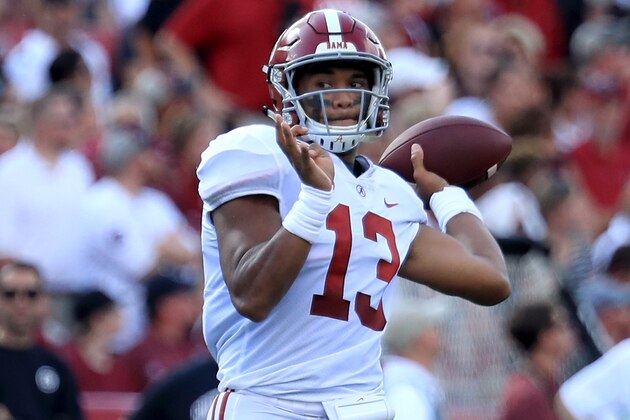 COLUMBIA, SOUTH CAROLINA - SEPTEMBER 14: Tua Tagovailoa #13 of the Alabama Crimson Tide drops back to pass against the South Carolina Gamecocks during their game at Williams-Brice Stadium on September 14, 2019 in Columbia, South Carolina. (Photo by Streeter Lecka/Getty Images)