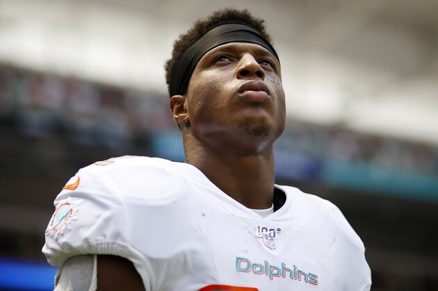 MIAMI, FLORIDA - SEPTEMBER 08:  Kenyan Drake #32 of the Miami Dolphins looks on against the Baltimore Ravens at Hard Rock Stadium on September 08, 2019 in Miami, Florida. (Photo by Michael Reaves/Getty Images)