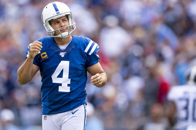 NASHVILLE, TN - SEPTEMBER 15:  Adam Vinatieri #4 of the Indianapolis Colts reacts to hitting the right upright and missing a point after try during the fourth quarter against the Tennessee Titans at Nissan Stadium on September 15, 2019 in Nashville, Tennessee. Indianapolis defeats Tennessee 19-17.  (Photo by Brett Carlsen/Getty Images)
