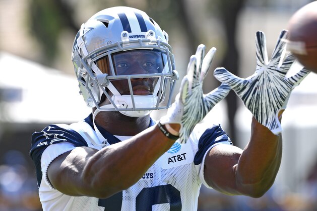 OXNARD, CA - JULY 28: Wide receiver Michael Gallup #13 of the Dallas Cowboys catches a pass during training camp drills on July 28, 2019 in Oxnard, California. (Photo by Jayne Kamin-Oncea/Getty Images)