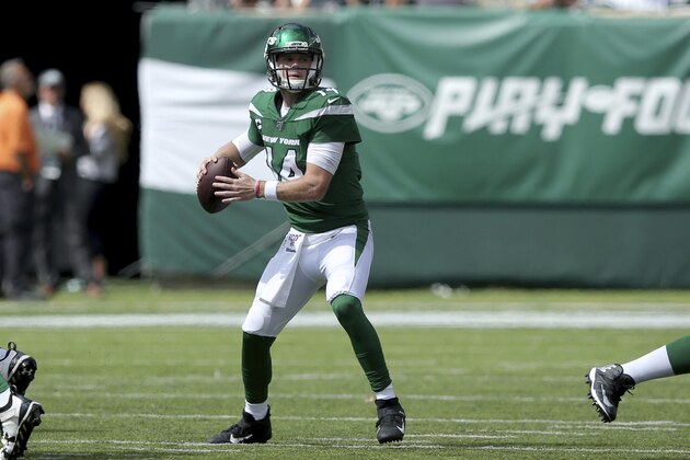 New York Jets quarterback Sam Darnold (14) in action against the Buffalo Bills during an NFL football game on Sunday, Sep. 8, 2019, in East Rutherford, N.J. (Brad Penner/AP Images for Panini)