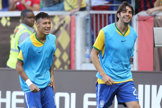 HARRISON, NJ - SEPTEMBER 5: Neymar Jr and Kaka of Brazil warm up during the international friendly match between Brazil and Costa Rica at Red Bull Arena on September 5, 2015 in Harrison, New Jersey. (Photo by Jean Catuffe/Getty Images)