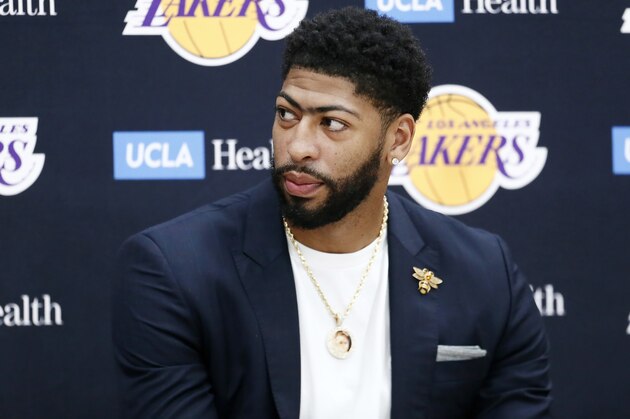 EL SEGUNDO, CA - JULY 13: General Manager Rob Pelinka and Head Coach, Frank Vogel introduce Anthony Davis #3 of the Los Angeles Lakers to the media during a press conference on July 13, 2019 at the UCLA Health Training Center in El Segundo, California. NOTE TO USER: User expressly acknowledges and agrees that, by downloading and/or using this photograph, user is consenting to the terms and conditions of the Getty Images License Agreement. Mandatory Copyright Notice: Copyright 2019 NBAE (Photo by Chris Elise/NBAE via Getty Images)