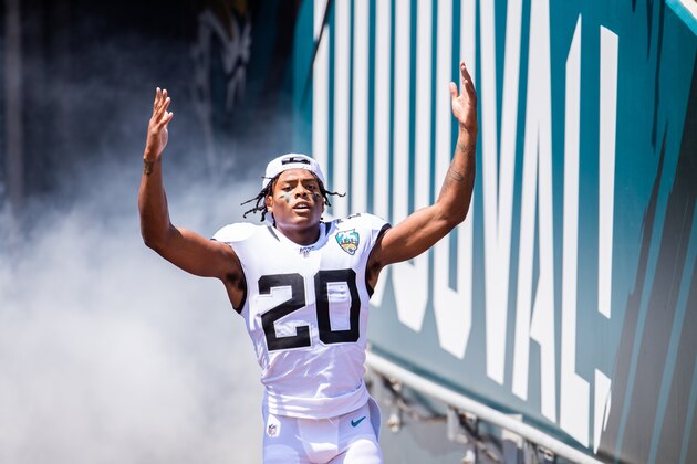 JACKSONVILLE, FLORIDA - SEPTEMBER 08: Jalen Ramsey #20 of the Jacksonville Jaguars enters the field during player introductions before a game against the Kansas City Chiefs at TIAA Bank Field on September 08, 2019 in Jacksonville, Florida. (Photo by James Gilbert/Getty Images)