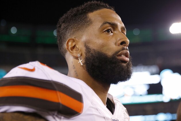 EAST RUTHERFORD, NEW JERSEY - SEPTEMBER 16:  Odell Beckham Jr. #13 of the Cleveland Browns looks on from the field after the 23-3 win over the New York Jets at MetLife Stadium on September 16, 2019 in East Rutherford, New Jersey. (Photo by Elsa/Getty Images)