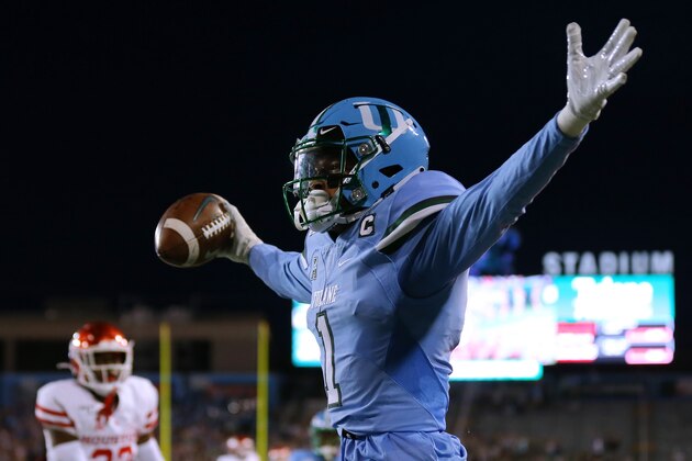 NEW ORLEANS, LOUISIANA - SEPTEMBER 19: Jalen McCleskey #1 of the Tulane Green Wave celebrates a touchdown during the first half of a game against the Houston Cougars at Yulman Stadium on September 19, 2019 in New Orleans, Louisiana. (Photo by Jonathan Bachman/Getty Images)