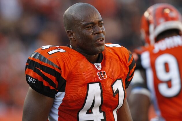 Cincinnati Bengals safety Chinedum Ndukwe (41)  in action against the Houston Texans in the second half of an NFL football game, Sunday, Oct. 18, 2009, in Cincinnati. (AP Photo/Ed Reinke)
