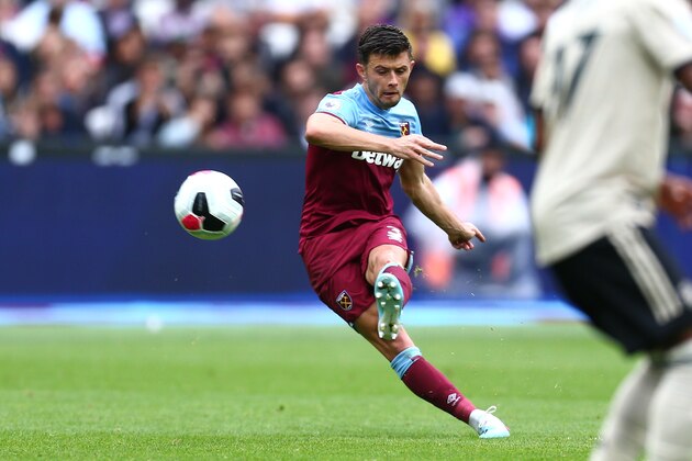 LONDON, ENGLAND - SEPTEMBER 22: Aaron Cresswell of West Ham United scores his teams second goal during the Premier League match between West Ham United and Manchester United at London Stadium on September 22, 2019 in London, United Kingdom. (Photo by Jordan Mansfield/Getty Images)