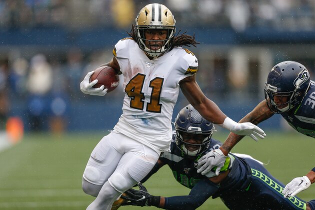 SEATTLE, WA - SEPTEMBER 22:  Running back Alvin Kamara #41 of the New Orleans Saints rushes for a touchdown in the second quarter against the Seattle Seahawks at CenturyLink Field on September 22, 2019 in Seattle, Washington.  (Photo by Otto Greule Jr/Getty Images)