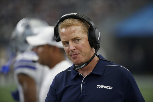 Dallas Cowboys head coach Jason Garrett watches play against the New York Giants during a NFL football game in Arlington, Texas, Sunday, Sept. 8, 2019. (AP Photo/Ron Jenkins)