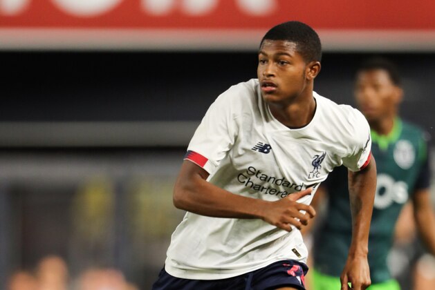 NEW YORK, NY - JULY 24: Rhian Brewster of Liverpool during the Pre-Season Friendly match between Sporting CP and Liverpool at Yankee Stadium on July 24, 2019 in New York City. (Photo by Matthew Ashton - AMA/Getty Images) NEW YORK, NY - JULY 24: Rhian Brewster of Liverpool during the Pre-Season Friendly match between Sporting CP and Liverpool at Yankee Stadium on July 24, 2019 in New York City. (Photo by Matthew Ashton - AMA/Getty Images)