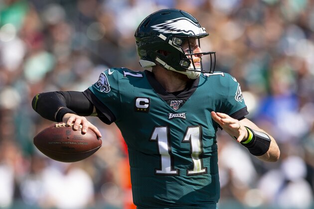PHILADELPHIA, PA - SEPTEMBER 22: Carson Wentz #11 of the Philadelphia Eagles passes the ball against the Detroit Lions at Lincoln Financial Field on September 22, 2019 in Philadelphia, Pennsylvania. (Photo by Mitchell Leff/Getty Images)