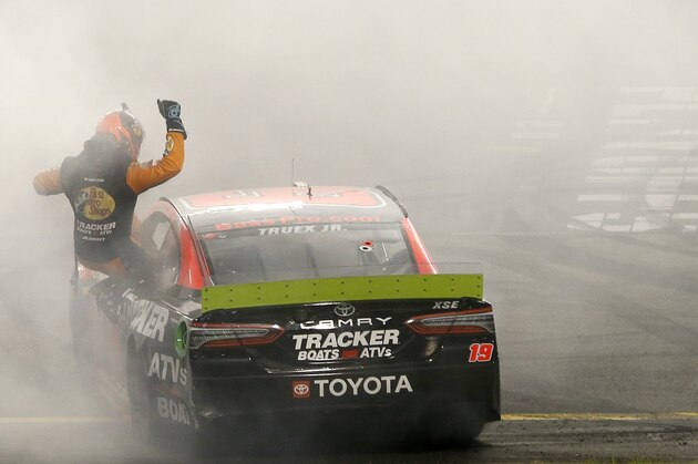 RICHMOND, VIRGINIA - SEPTEMBER 21: Martin Truex Jr., driver of the #19 Bass Pro Shops Toyota, celebrates with a burnout after winning the Monster Energy NASCAR Cup Series Federated Auto Parts 400 at Richmond Raceway on September 21, 2019 in Richmond, Virginia. (Photo by Brian Lawdermilk/Getty Images) RICHMOND, VIRGINIA - SEPTEMBER 21: Martin Truex Jr., driver of the #19 Bass Pro Shops Toyota, celebrates with a burnout after winning the Monster Energy NASCAR Cup Series Federated Auto Parts 400 at Richmond Raceway on September 21, 2019 in Richmond, Virginia. (Photo by Brian Lawdermilk/Getty Images)