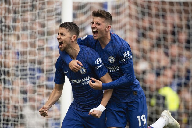 LONDON, ENGLAND - SEPTEMBER 28: Jorginho celebrates with Mason Mount after scoring Chelsea's first goal during to the Premier League match between Chelsea FC and Brighton & Hove Albion at Stamford Bridge on September 28, 2019 in London, United Kingdom. (Photo by Visionhaus)