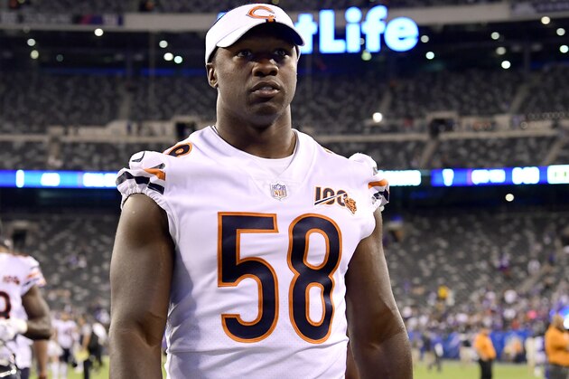 EAST RUTHERFORD, NEW JERSEY - AUGUST 16:  Roquan Smith #58 of the Chicago Bears walks off the field following a preseason game against the New York Giants at MetLife Stadium on August 16, 2019 in East Rutherford, New Jersey. (Photo by Steven Ryan/Getty Images)