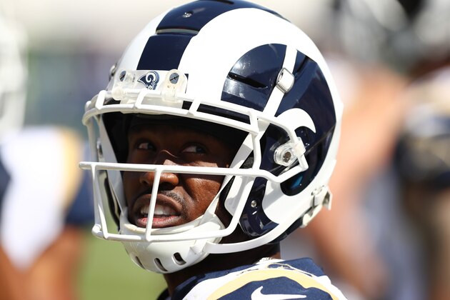LOS ANGELES, CALIFORNIA - SEPTEMBER 29: Brandin Cooks #12 of the Los Angeles Rams looks at the score in the second quarter against the Tampa Bay Buccaneers at Los Angeles Memorial Coliseum on September 29, 2019 in Los Angeles, California. (Photo by Joe Scarnici/Getty Images)