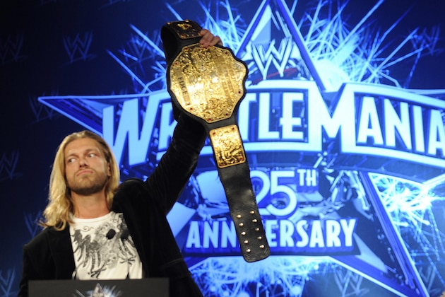 WWE (World Wrestling Entertainment) World Heavyweight Champion Edge and Chris Jericho (R)  during a press conference in New York March 31, 2009 to promote the 25th Anniversary of WrestleMania to take place at Reliant Stadium in Houston, Texas on April 5th.  AFP PHOTO/ TIMOTHY A. CLARY (Photo credit should read TIMOTHY A. CLARY/AFP/Getty Images)