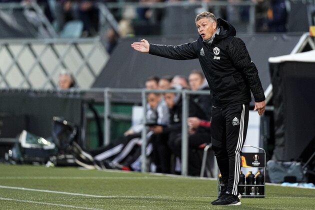 DEN HAAG, NETHERLANDS - OCTOBER 3: coach Ole Gunnar Solskjaer of Manchester United  during the UEFA Europa League   match between AZ Alkmaar v Manchester United at the Cars Jeans Stadium on October 3, 2019 in Den Haag Netherlands (Photo by Ed van de Pol/Soccrates/Getty Images)
